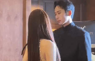 Không hổ danh là mỹ nhân mặt mộc đẹp nhất nhì Việt Nam, nhan sắc thế này thì ai mà chẳng mê đắm