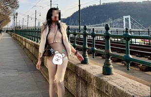 Bó sát lại còn màu nude, bộ trang phục thị phi khiến chính chủ lộ khoảnh khắc nhạy cảm giữa phố. Thời trang hay thảm họa?