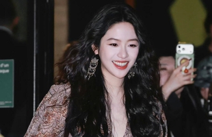 Không thể chê nổi mỹ nhân có thân hình vuốt ve thị giác: Visual xô đổ mọi chuẩn mực, ngắm xong chả muốn yêu ai