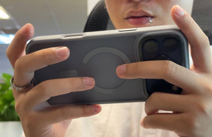 Bảng nhãn smartphone đầu năm 2026 gọi tên iPhone 17 Pro Max: Siêu phẩm Android đạt điểm 10 tuyệt đối vẫn phải ngậm ngùi đứng sau?