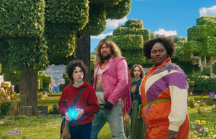 Minecraft được "rót vốn" gần 2000 tỷ, chuẩn bị mở riêng một công viên giải trí ngoài đời thực?