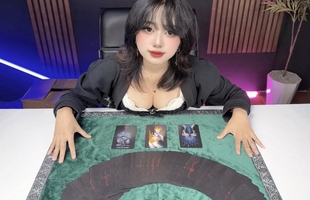 Đăng ảnh xem Tarot quá gợi cảm, nữ trọng tài VCS dính liên hoàn drama