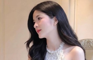 Ngẫu hứng biểu diễn ảo thuật, cô giáo xinh đẹp khiến CDM hết lời khen ngợi