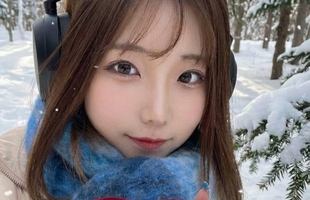 Hot girl giải nghệ, biến mất một năm để đi làm nhân viên văn phòng và cái kết đắng cay