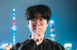 Zeus lập cột mốc lịch sử cho LCK nhưng fan "không cười nổi"