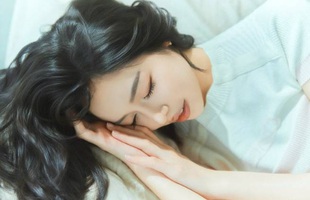 Nàng hậu 2K2 hóa nàng thơ trong bộ ảnh mới: Nhan sắc ngọt ngào thế này ai mà chịu cho nổi