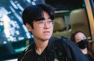 Cựu vương CKTG dành lời khen đặc biệt cho Zeus