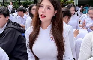 Diện áo dài trắng, nữ sinh hút hơn 300K lượt xem, CĐM phong cho danh hiệu "cả trường crush"