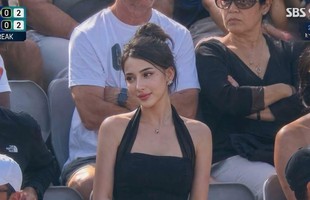 Danh tính cô gái đi xem tennis lọt vào cam thường nhà đài, nổi tiếng sau vài giây vì đẹp siêu thực
