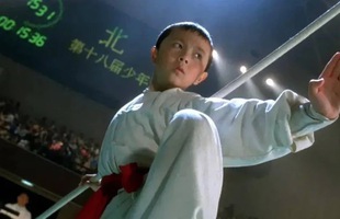 "Thần đồng võ thuật" nổi tiếng toàn châu Á, giải nghệ năm 11 tuổi giờ ra sao?
