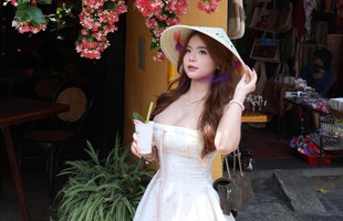 Phố cổ Hội An đầy thơ mộng, càng cuốn hút hơn khi có hot girl xinh đẹp này xuất hiện