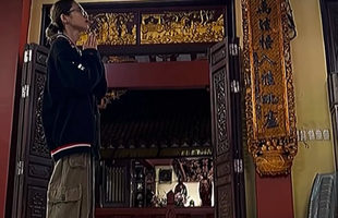 Cổ vũ T1 tới mức "tâm linh" quá đà, fan girl bất ngờ viral trên MXH