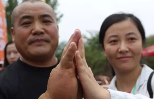 Võ sư Trung Quốc luyện thần công Kim Dung suốt 20 năm, bàn tay dày 8cm