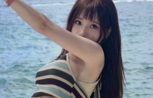 Ngọc Kem khiến fan đứng ngồi không yên với bộ ảnh lấy cảm hứng từ skin Krixi tiệc bãi biển