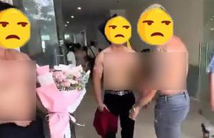 Phản cảm nhóm "idol gym" cởi áo, khoe thân ngay sảnh lễ tốt nghiệp của một trường đại học