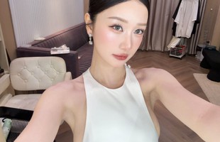 Jun Vũ gây sốt với bức ảnh selfie "tràn màn hình": Visual ngọt ngào, body quyến rũ khó rời mắt