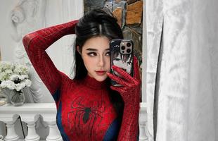 Nhờ chọn giúp phiên bản người Nhện phù hợp, hot girl này vô tình "gây mê" CĐM với vóc dáng ấn tượng