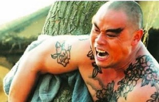 Hình xăm hoa mẫu đơn trên lưng Lỗ Trí Thâm có ý nghĩa gì?