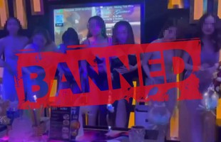 Rước đèn Trung Thu trong quán karaoke, video của nhóm hot girl khiến dân tình bức xúc