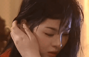 Song Hye Kyo 25 năm trước: Nhan sắc đẹp hơn thiên thần ở vai diễn nổi loạn nhất sự nghiệp