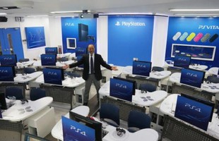Xuất hiện lớp học dạy... chơi game PlayStation