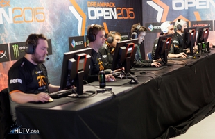 Điểm lại ngày thi đấu đầu tiên Dreamhack Cluj-Napoca