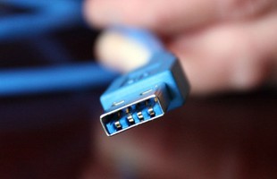 Cổng kết nối siêu nhanh USB 3.1 ra mắt game thủ PC
