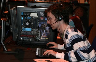 Game thủ Việt: Chữa "bệnh" FA không hề khó như chúng ta nghĩ