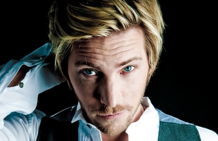 [GameK Tiểu Sử] Troy Baker - Gã "tắc kè hoa" đầy tài năng của thế giới game