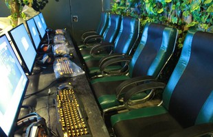 Xuất hiện quán game phong cách "rừng xanh" tại Sài Gòn