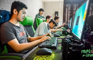 Những chuyện dở khóc dở cười với các thanh niên trông quán net
