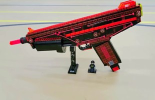 Khẩu Mag 7 Heat trong CS:GO bước ra ngoài đời thực dưới dạng LEGO