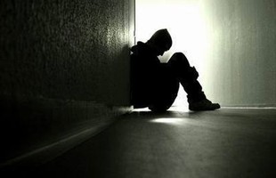 Chuyện tình chàng game thủ Việt 15 năm theo đuổi 1 cô gái khiến cộng đồng cảm phục