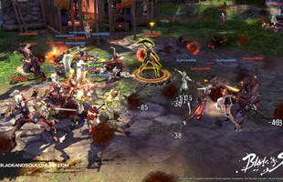 Game thủ Việt mê bom tấn Blade and Soul sắp hết chịu khổ