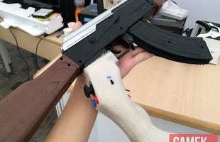 Cận cảnh tay cầm thực tế ảo Made in Vietnam