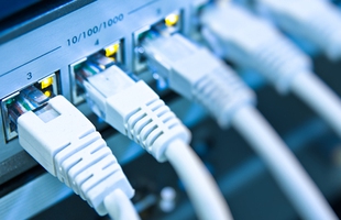 [Infographic] Internet hoạt động như thế nào?