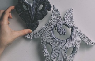 Game thủ thế giới say đắm mặt nạ Kindred bằng đất sét và người tạo ra chúng