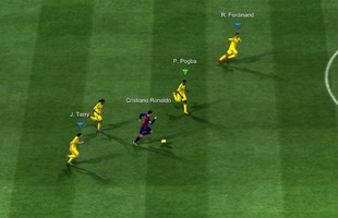 Top 5 "siêu xe" cho lối đá chạy cánh trong FIFA Online 3