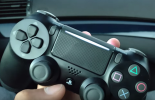 Không chỉ có máy chơi game PS4 mới toanh, tay cầm của máy cũng sẽ có thêm đèn!