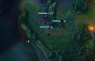 Bug Liên Minh Huyền Thoại giúp Vayne nhào lộn qua sông thật tài tình