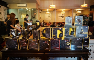 Sôi nổi offline ra mắt bộ đôi chuột chơi game khủng Corsair