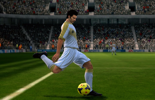 Điểm danh những WORLD LEGEND "tầm trung" trong FIFA Online 3