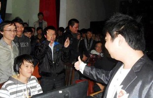 Chim Sẻ Đi Nắng và đồng đội chỉ nhận lương 4-5 triệu/tháng giữa nền AOE còn nhiều sóng gió