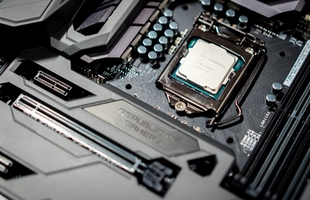 Intel lộ thông tin CPU 6 nhân Core i7 8700K, Kaby Lake lại chuẩn bị lỗi thời rồi!