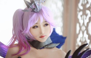 Cosplay Lux Thập Đại Nguyên Tố cực gợi cảm cho fan Liên Minh Huyền Thoại