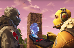 Quên súng ống đi, giờ trào lưu chơi Fortnite là cưỡi tên lửa như phù thủy cưỡi chổi này