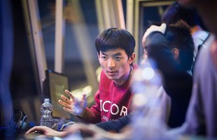 Playoff DAC Major 2018 ngày thứ nhất: Chủ nhà Trung Quốc lấy lại thể diện