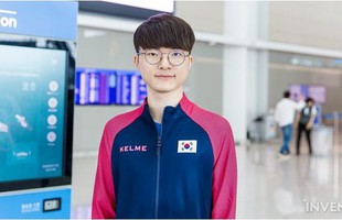 Faker: "Vai tôi nặng nề với sức nặng khi đeo lá cờ quốc gia trên đồng phục"