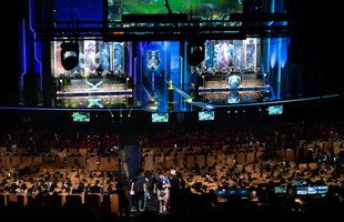 Hóa ra toàn bộ giải MSI 2019 đều sử dụng màn hình, máy tính chiến game xịn xò của Dell Alienware