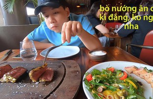 Khoa Pug chi tiền ăn món bò dát vàng của "thánh rắc muối": Bít tết nướng cháy ăn đắng ngắt, thua xa cách làm của nhà hàng Việt